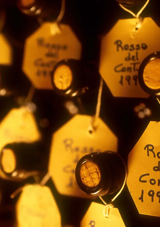 Tasca d'Almerita Balthazar Weinclub Mitgliedschaft 12 Flaschen