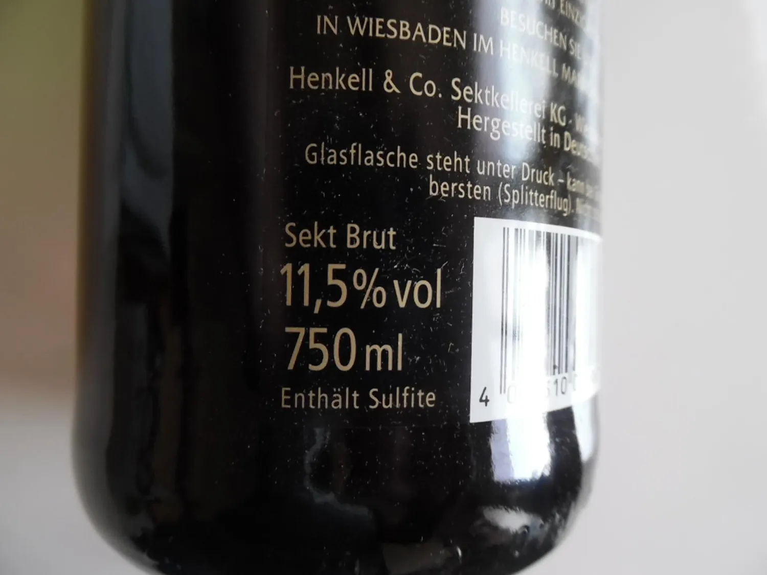 Henkell Brut Sekt 6 x 0,75 l Chardonnay-Cuvée elegant