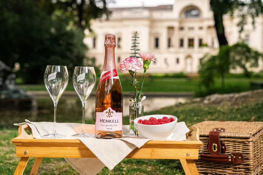 Henkell Rosé Trocken Sekt 6x0,75L beerig