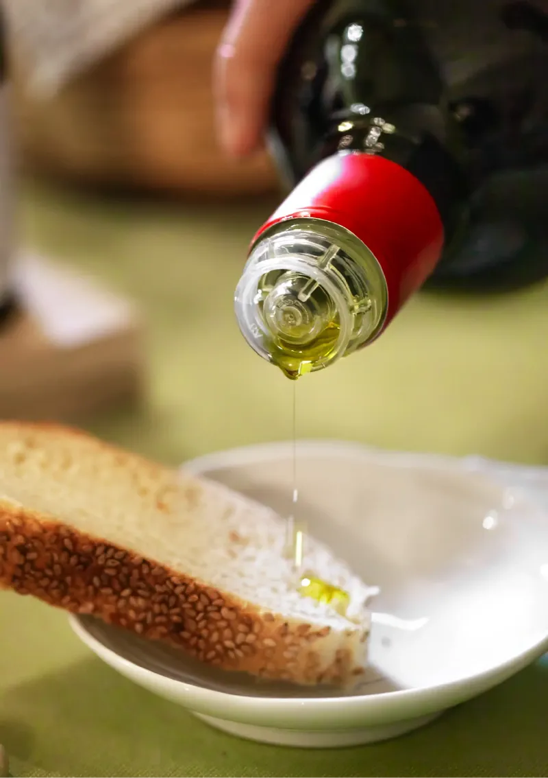 Tasca d'Almerita Tenuta Tascante Weinverkostung Etna inkl. Öl Brot