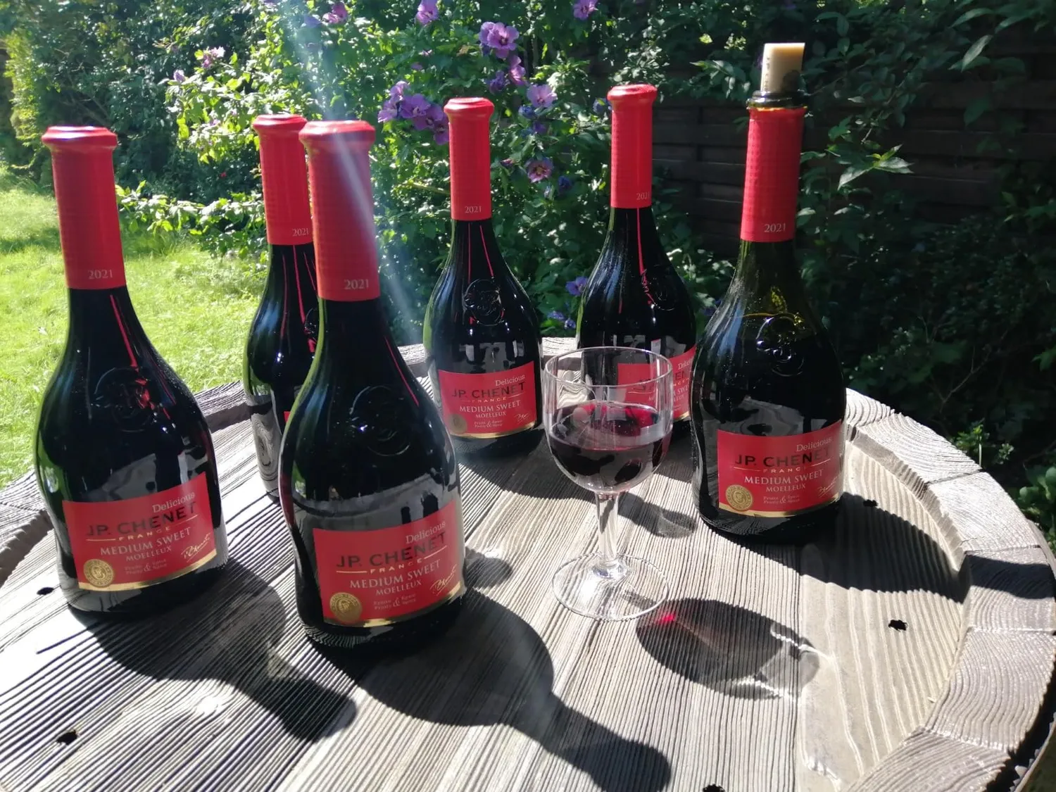 J.P. Chenet Delicious Rotwein 6x0,75 L halbsüß