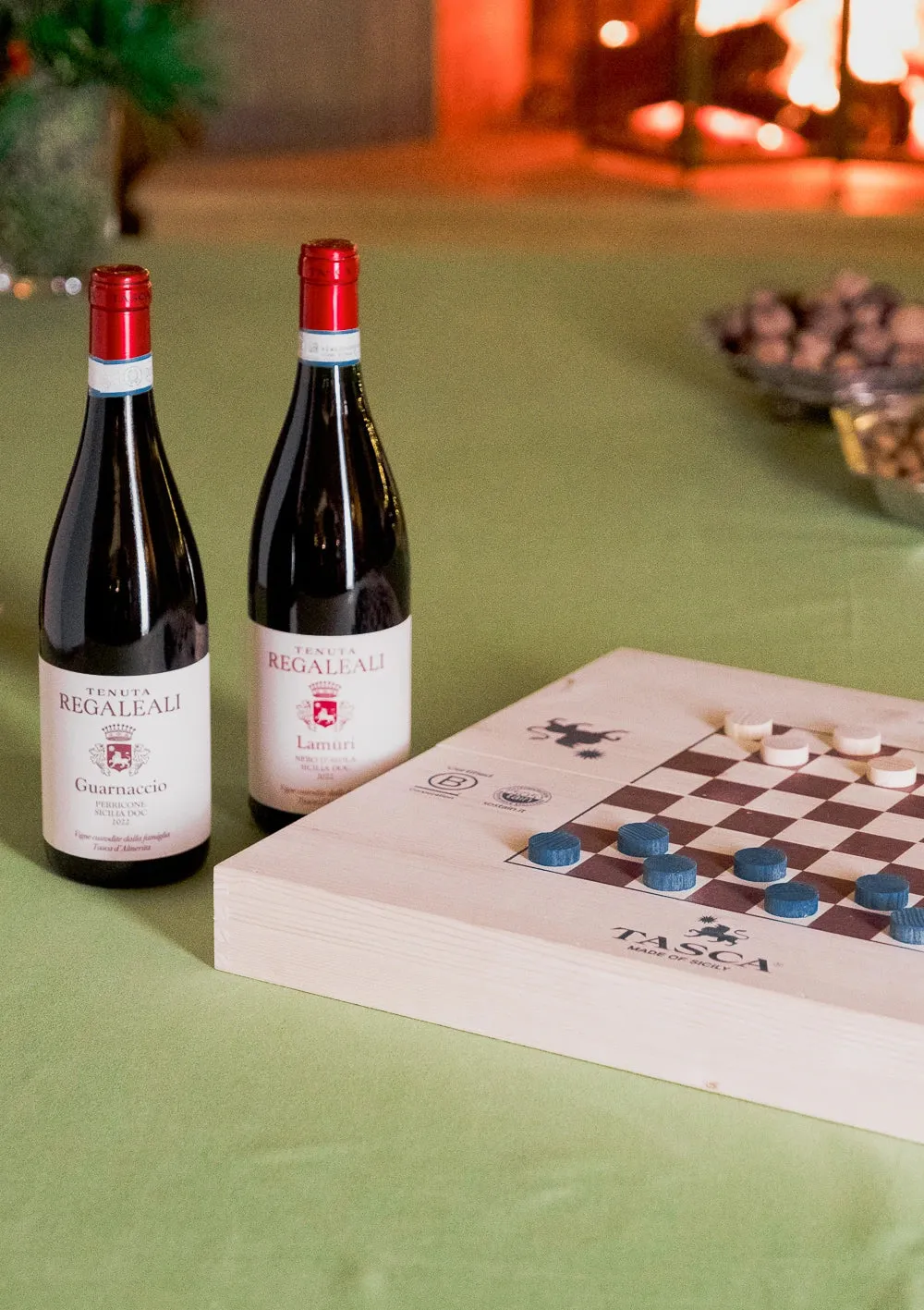Tasca Play Wine Geschenkset 2x0,75L Holzbox Spiele trocken