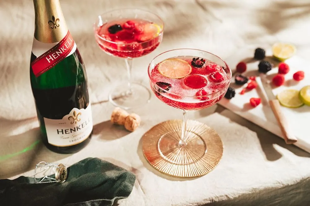 Henkell Trocken Sekt 6 x 0,75 l Chardonnay-Cuvée fruchtig