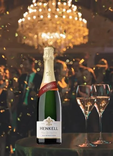 Henkell Halbtrocken Sekt 6 x 0,75 l Chardonnay-Cuvée mild