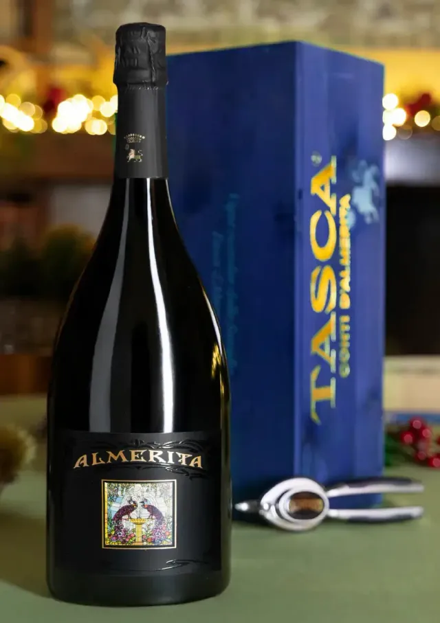 Tasca d'Almerita Almerita Brut 2022 Sekt Magnum Holzkiste