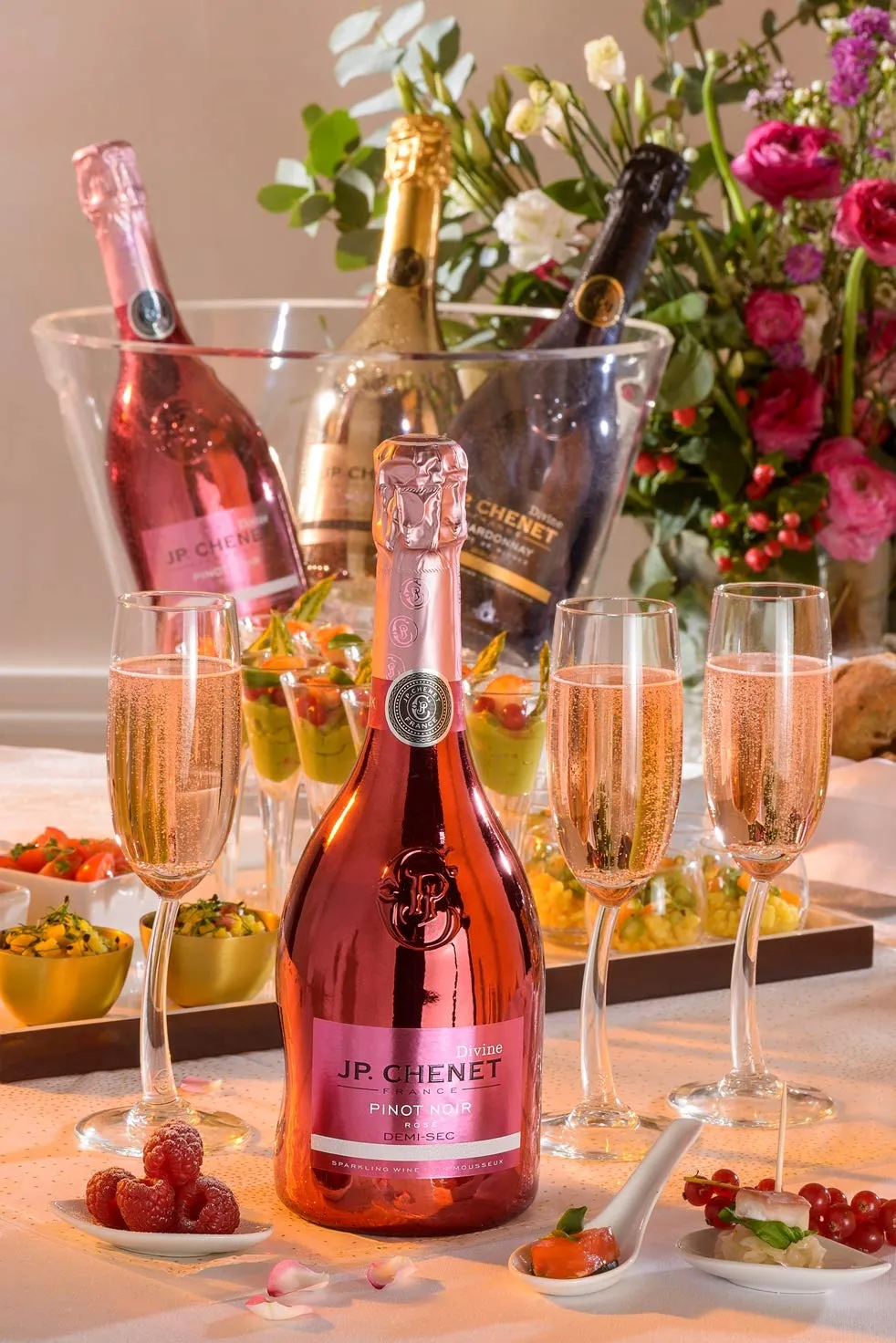 J.P. Chenet Divine Pink Pinot Noir Rosé-Sekt 0,75L halbtrocken