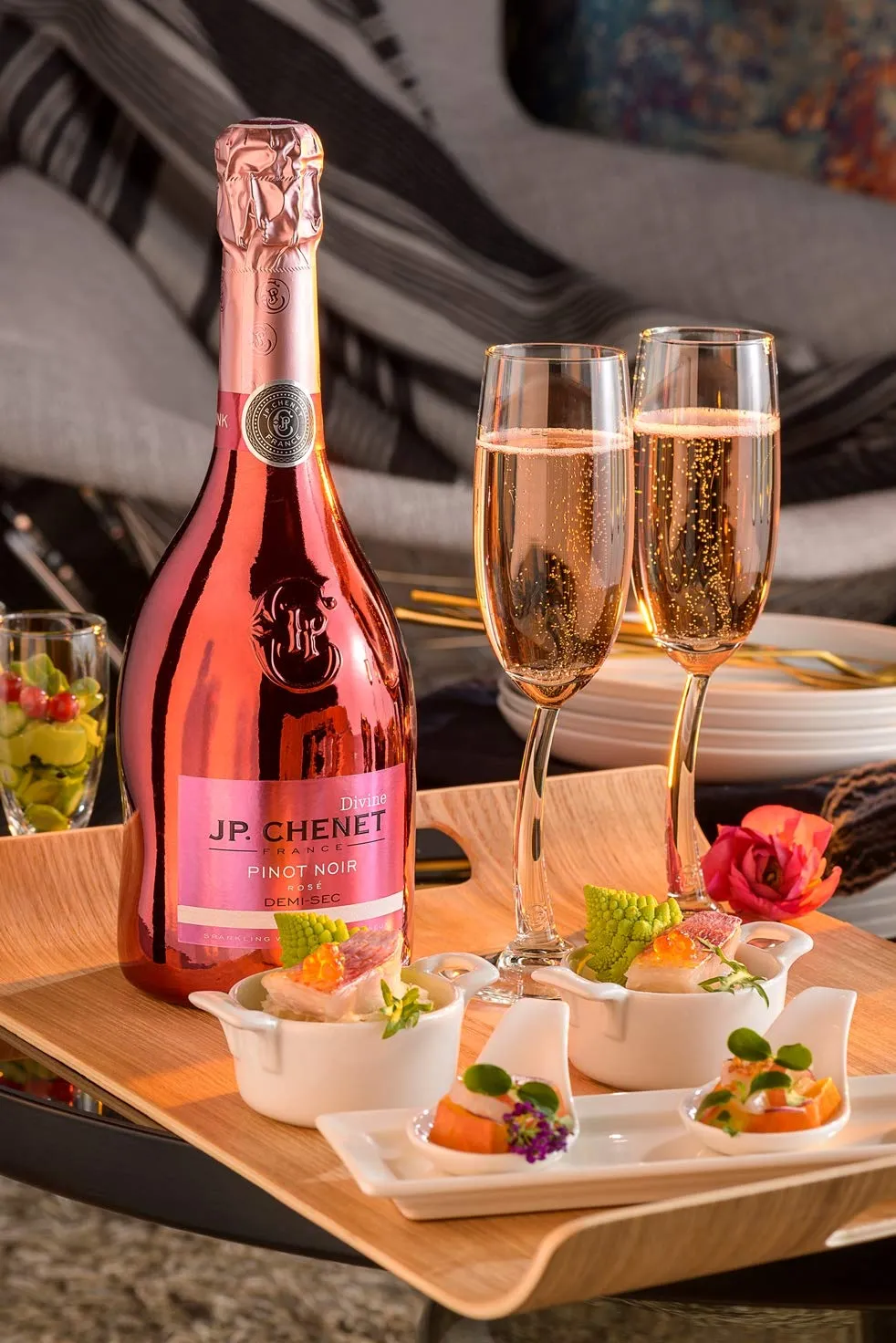J.P. Chenet Divine Pink Pinot Noir Rosé-Sekt 0,75L halbtrocken
