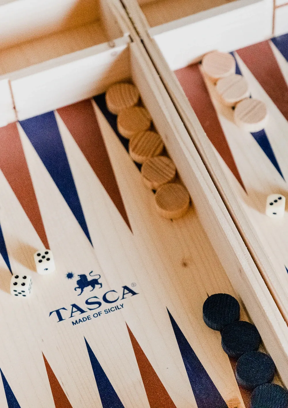 Tasca Play Wine Geschenkset 2x0,75L Holzbox Spiele trocken