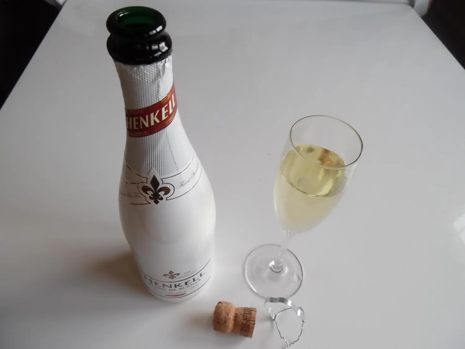 Henkell Blanc de Blancs Sekt 12x0,2 l Piccolo trocken