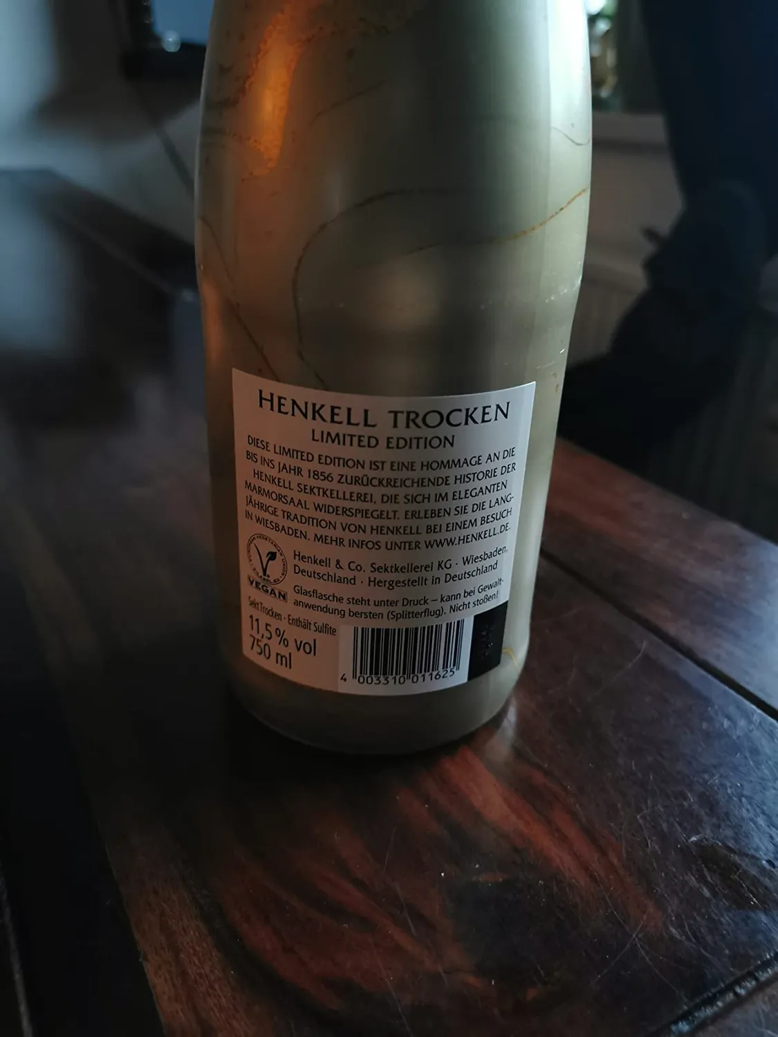 Henkell Trocken Premium Sekt 0,75L Chardonnay